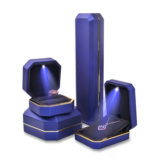 Wholesale Colorful LED Packaging Box PU Leather Round Shape Golden Edge Luxury Box For Gift 
