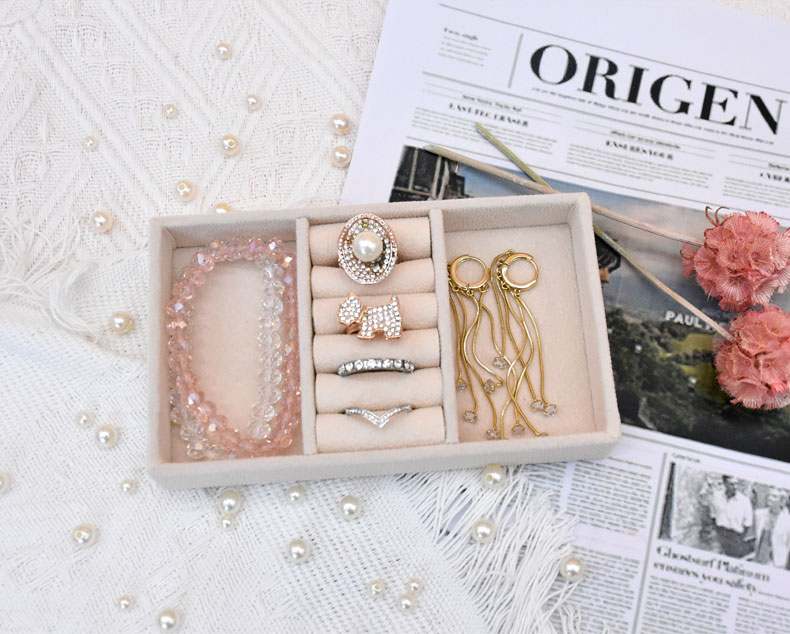 jewellery organizer