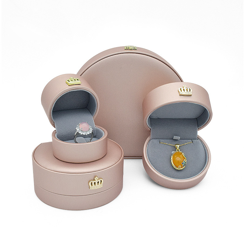 Wholesale Custom Logo Round Leather Jewelry Box Pu Leather Luxury Earring Bracelet Necklace Ring Boxes Jewelry Packaging Box 