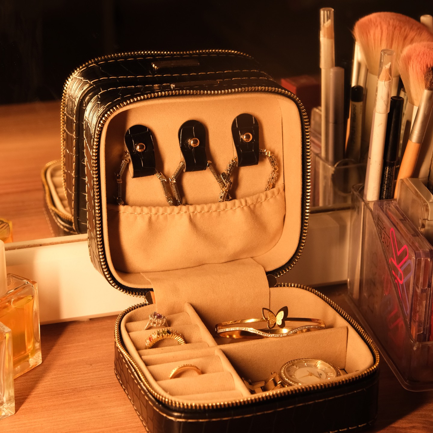 Travel Zipper Jewelry Box Packaging Custom Pu Leather Velvet Earring Ring Organizer Box Alligator Pink Watch Bracelet Boxes