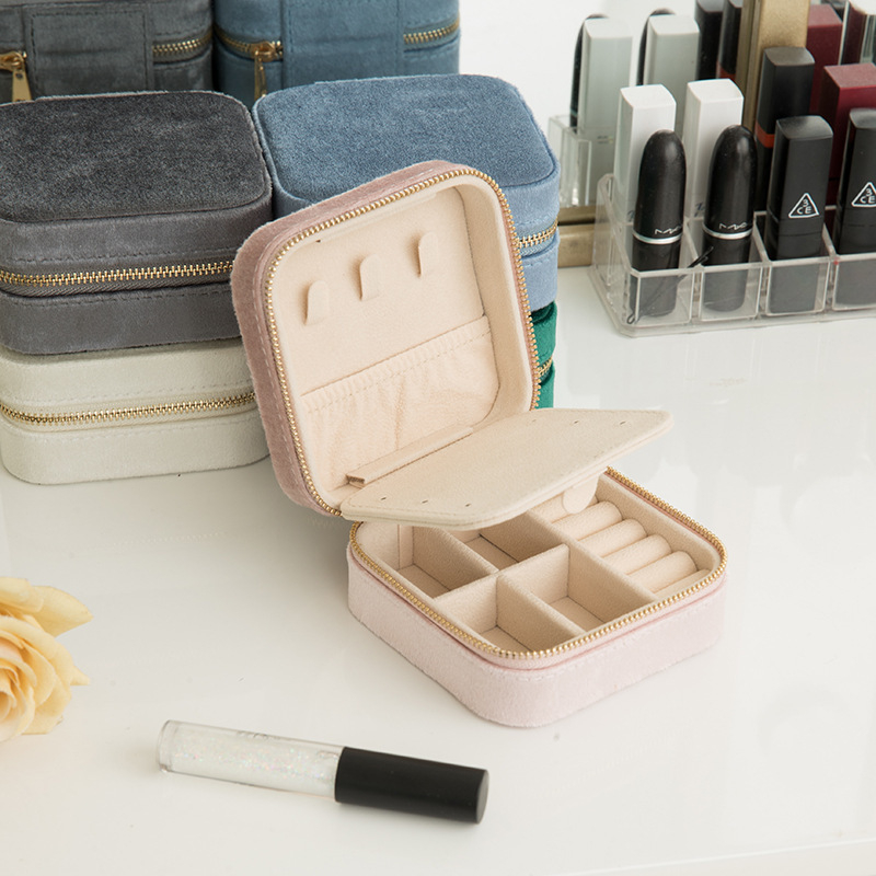 Wholesale Small Velvet Earrings Ring Necklace Portable Jewelry Storage Box with Mirror And Zipper