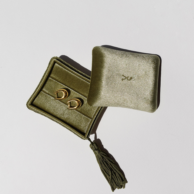 Custom Earrings Box for Storing Jewellery Plush Velvet Mini Ring Package Pistachio Green Grey Decorative Jewelry Box with Tassel
