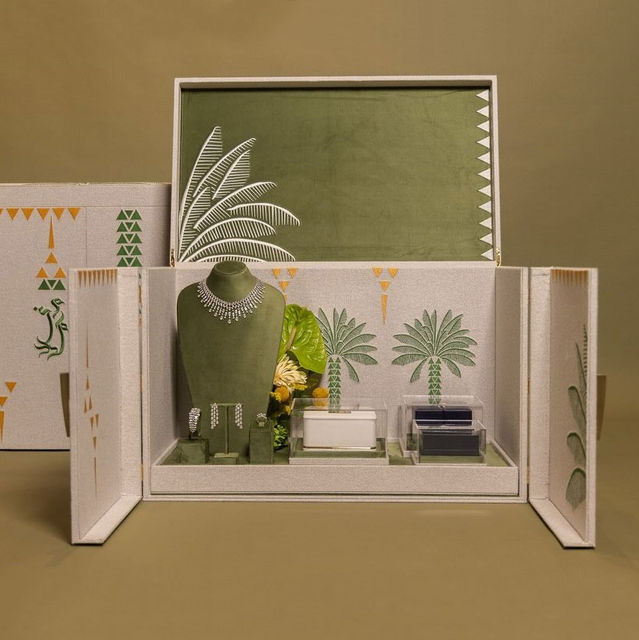 Green Palms Embroidery Gift Large Jewelry Packaging Paper Box Man Watch And Bracelet Custom Jewelry Necklace Stand Pendant Box
