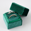 Elegant Square Shape Green Custom Clolor Velvet Fabric Double Rings Boxes Jewellery Wedding Gift Ring Display Packaging Box