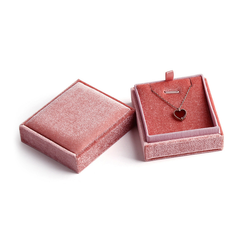 velvet necklace box (4)