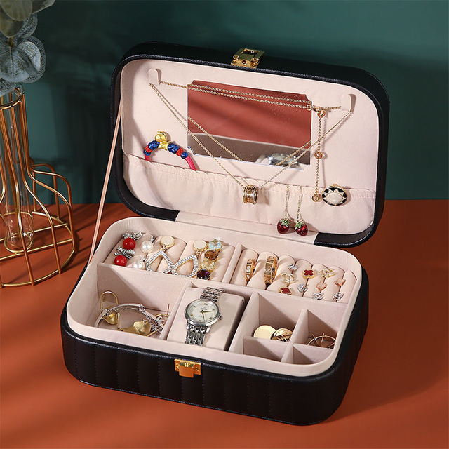 European Style Multi-functional Convenient Large Capacity PU Leather Earrings Necklace Bracelet Ring Jewelry Storage Box with Metal Lock