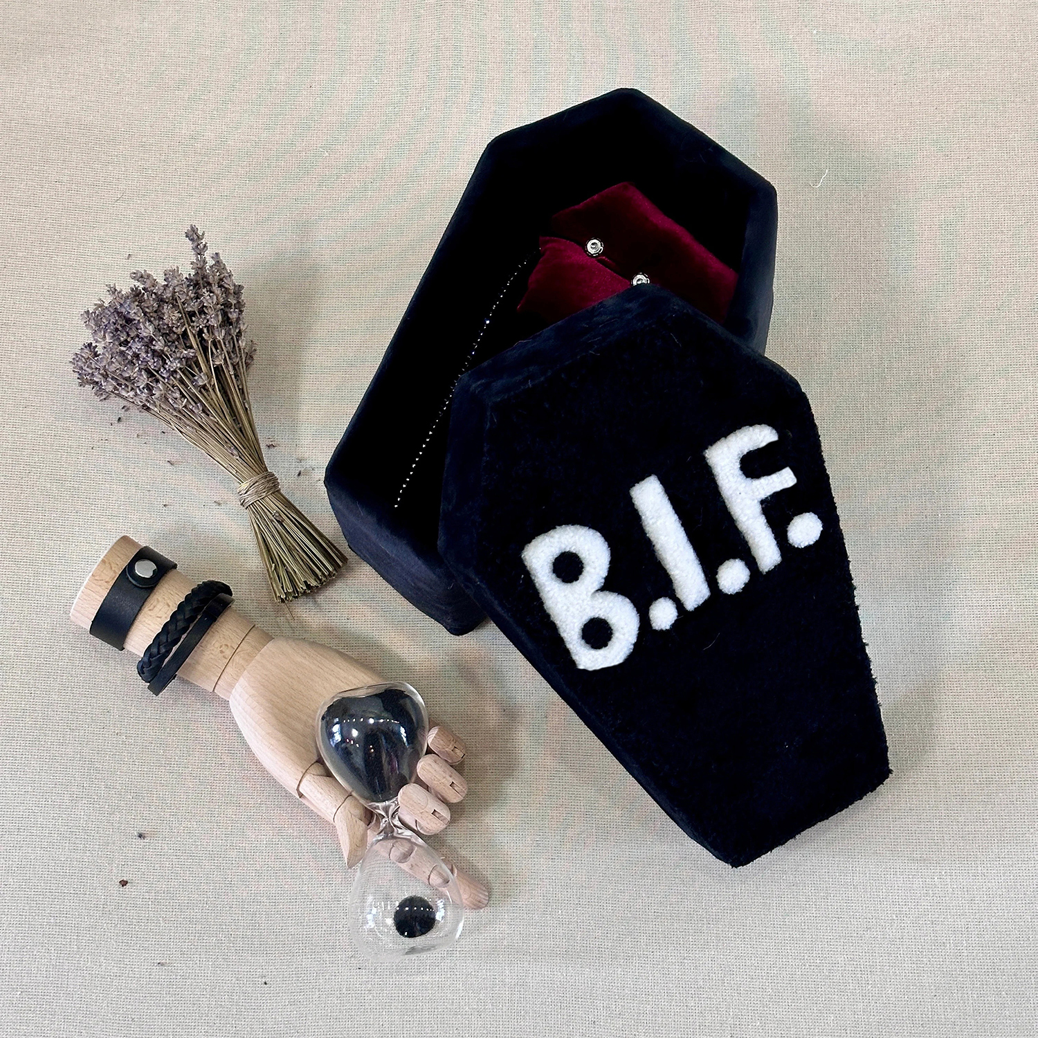 coffin jewelry box (1)