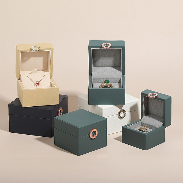 Lucky Pu Leather Square Jewelry Ring Pendant Bracelet Storage Box Watch Gift Packaging Box Set