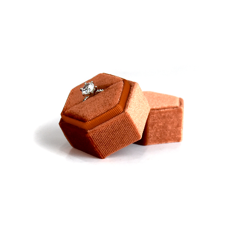Wholesale Luxury Hexagon Shaped Orange Multiple Color Velvet Ring Box Jewlery Packaging Wedding Ring Gift Display Boxes