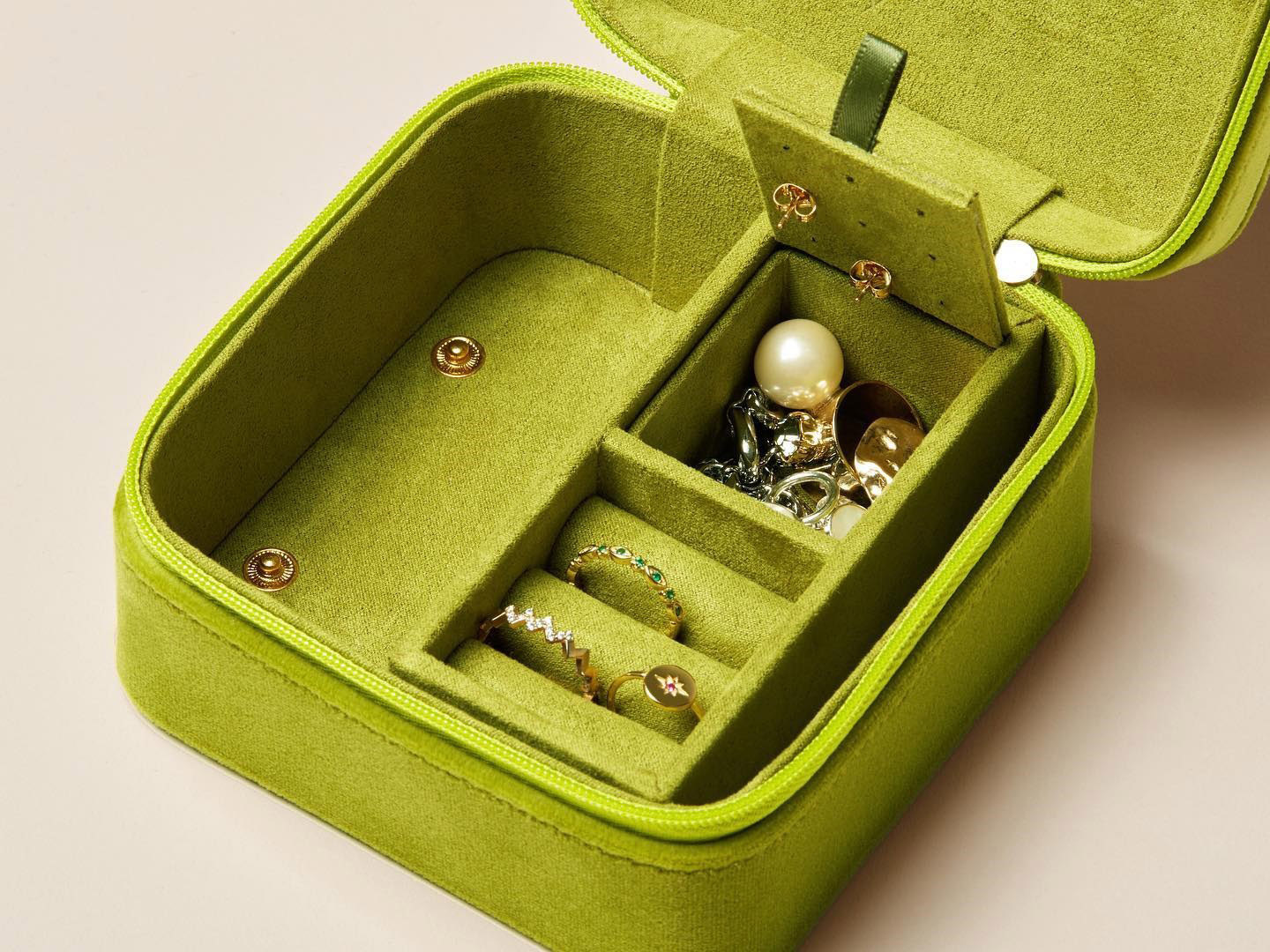 jewelry box