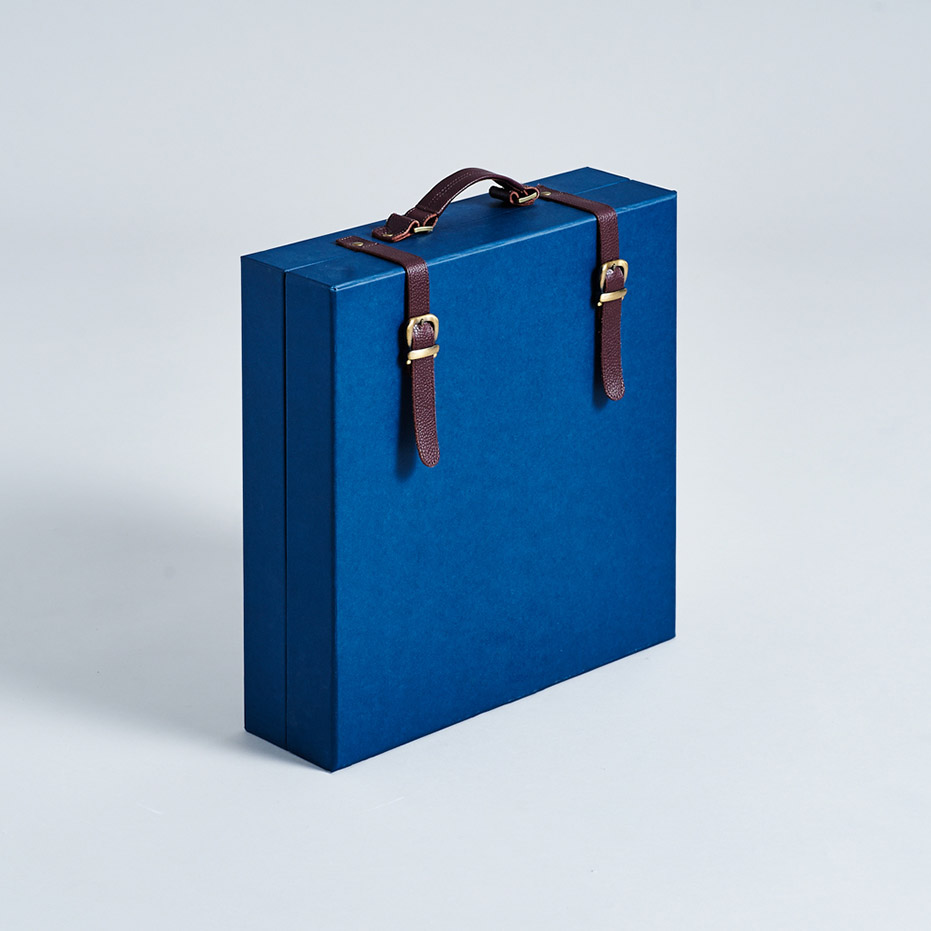 Travel Jewelry Box Velvet Organizer Custom Logo Wine Perfume Boxes Packaging Luxury Makeup Cosmetic Gift Paper Box with Insert