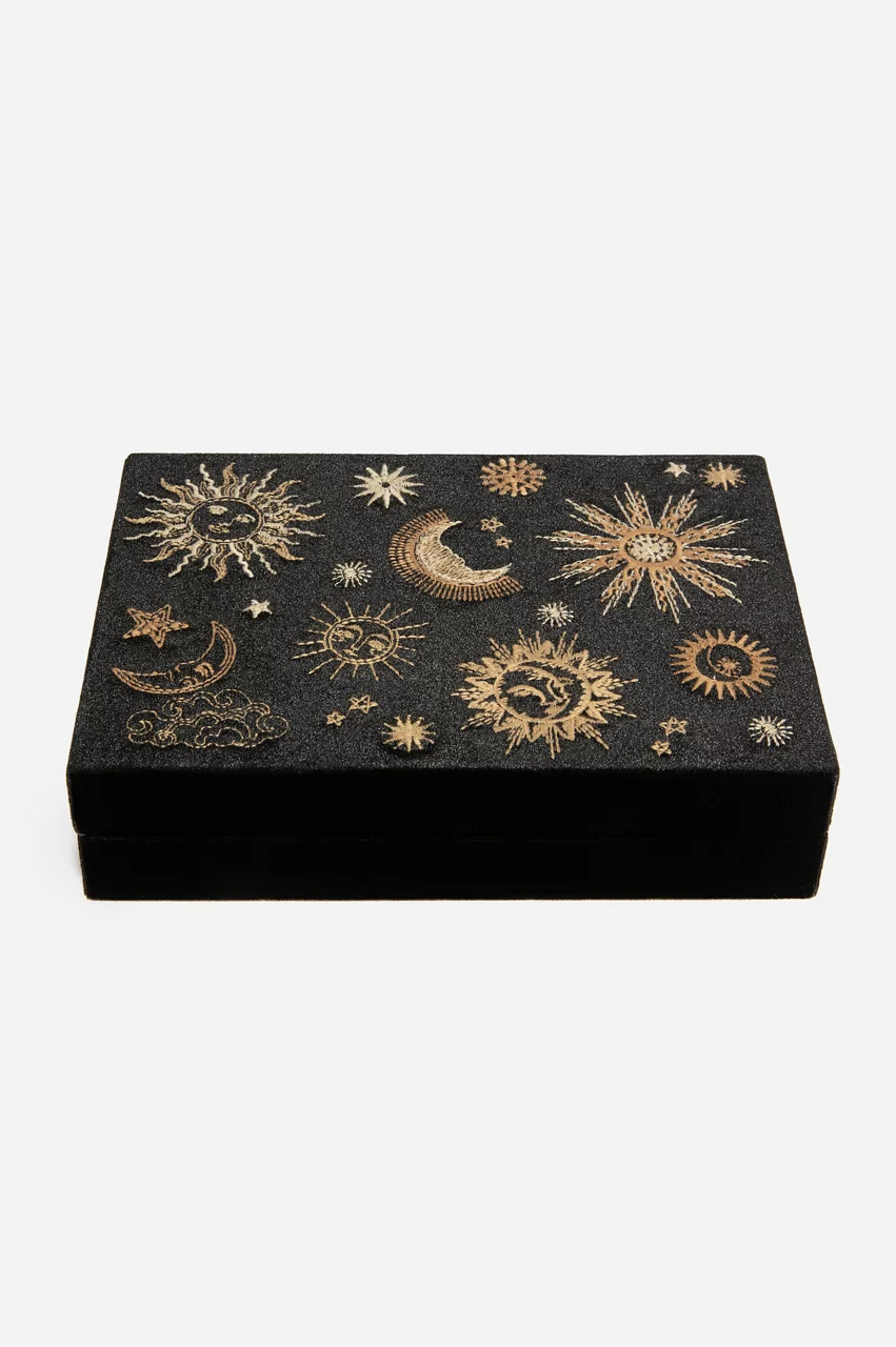 Hand Embroidery Jewelry Earring Box Manufacturer
