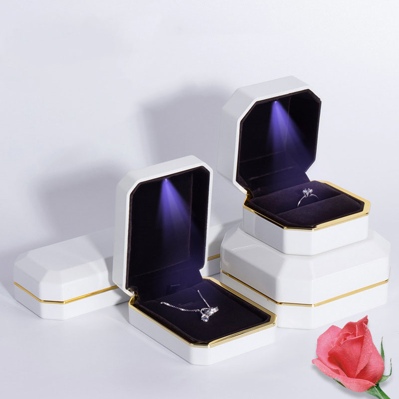 Velvet Luxury Jewellery Storage Pouch Gift Packaging Box Mini Custom Printed LED Light Jewelry Boxes