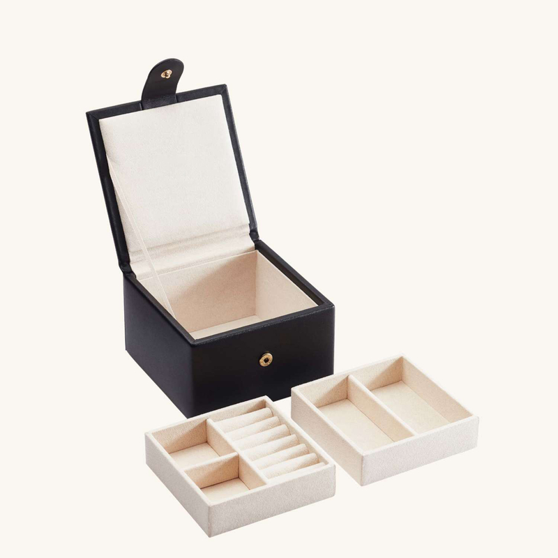 Mini Pu Leather Jewelry Storage Box Earring Ring Packaging Microsuede Interior Lining Magnetic Flip Leather Ring Box 