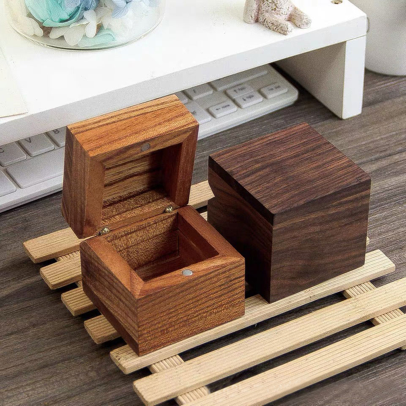 Wood small square shape Ring Box Wedding Wooden Ring Holder Wedding box size natural wood gift BOX