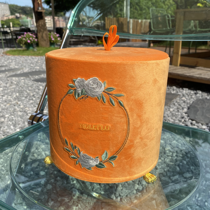 Personalized Newborn Baby Gift Box Premium Custom Velvet Embroidery Logo Ring Wedding Bracelet Gold Jewelry Boxes 