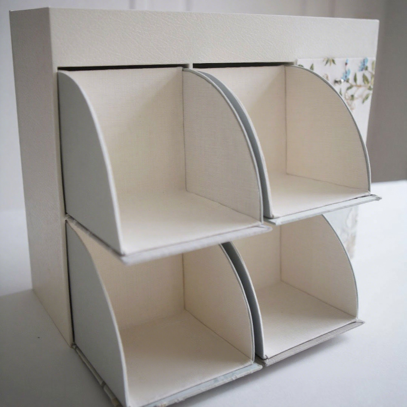 Fabric Hand Embroidery Makeup Organizer Box Snap Button Open Jewelry Packaging Bracelet Watch Storage Box Cosmetic Gift Box