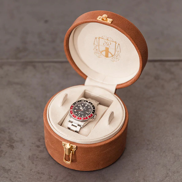 Custom Design Logo Paper Pu Leather Single Watch Gift Boxes Packaging Gift Watch Roll Box with Pillow Round Watch Box Luxury