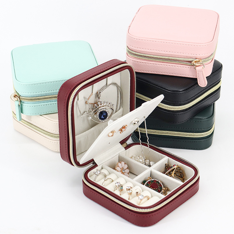 Simple Creative Small Portable PU Leather Stud Earrings Ring Jewelry Storage Box Wholesale With Zipper Closure