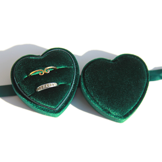 Heart Shaped Romantic Velvet Birthday Engagement Ring Box Valentine's Day Ring Gift Box Velvet Ring Box 