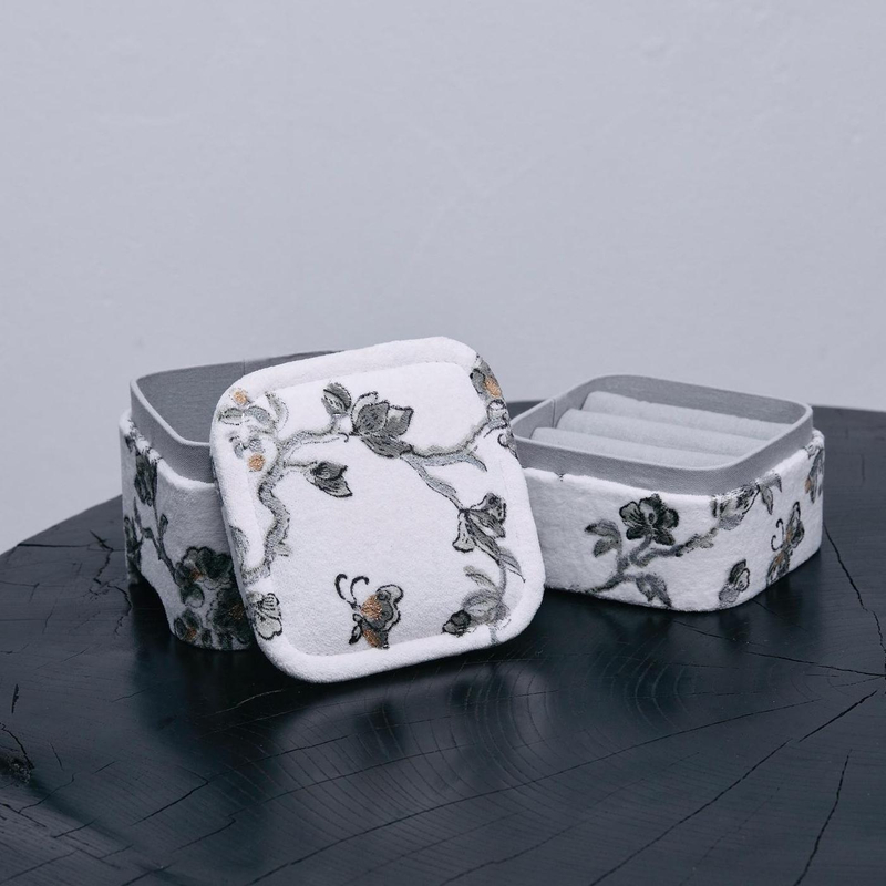 Custom Fabric Ring Jewelry Box Floral Pattern Velvet Empty Ring Box Unique Multilayer Design Jewelry Storage Packaging Ring Box