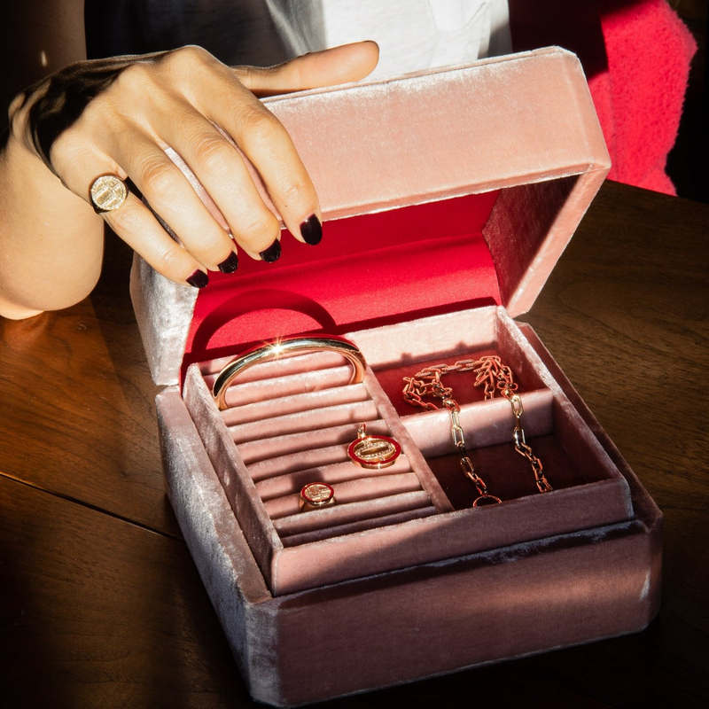 Pink Velvet Satin Jewelry Organizer Earring Display Box Soft Lining Necklace Pendant Bracelet Jewelry Packaging Ring Gift Box
