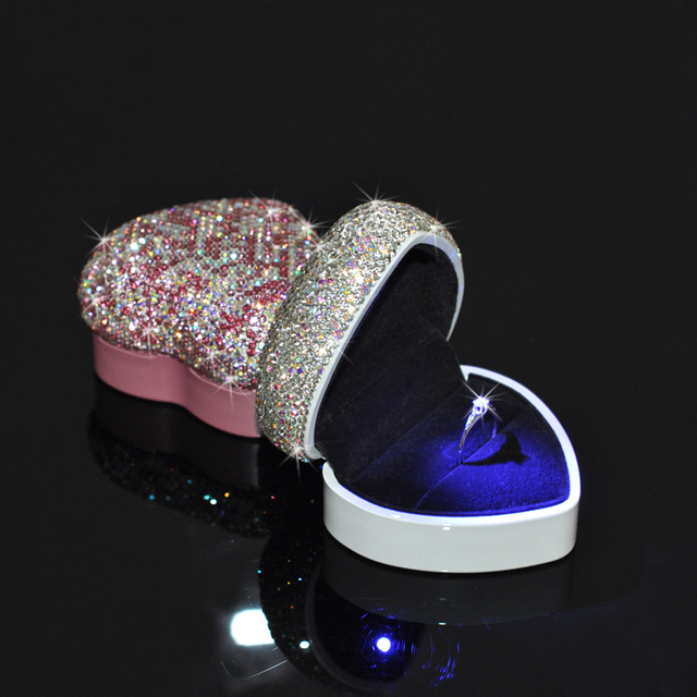 Luxury Creative Diamond Heart Shaped LED Lamp Proposal Wedding Ring Jewelry Storage Box