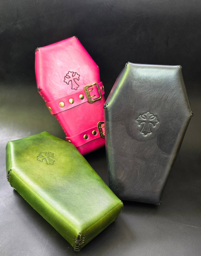Leather Coffin Dice Storage Jewelry Box Halloween Surprise Ring Custom Coffin Shaped Pumpkin Necklace Bracelet Box Packaging
