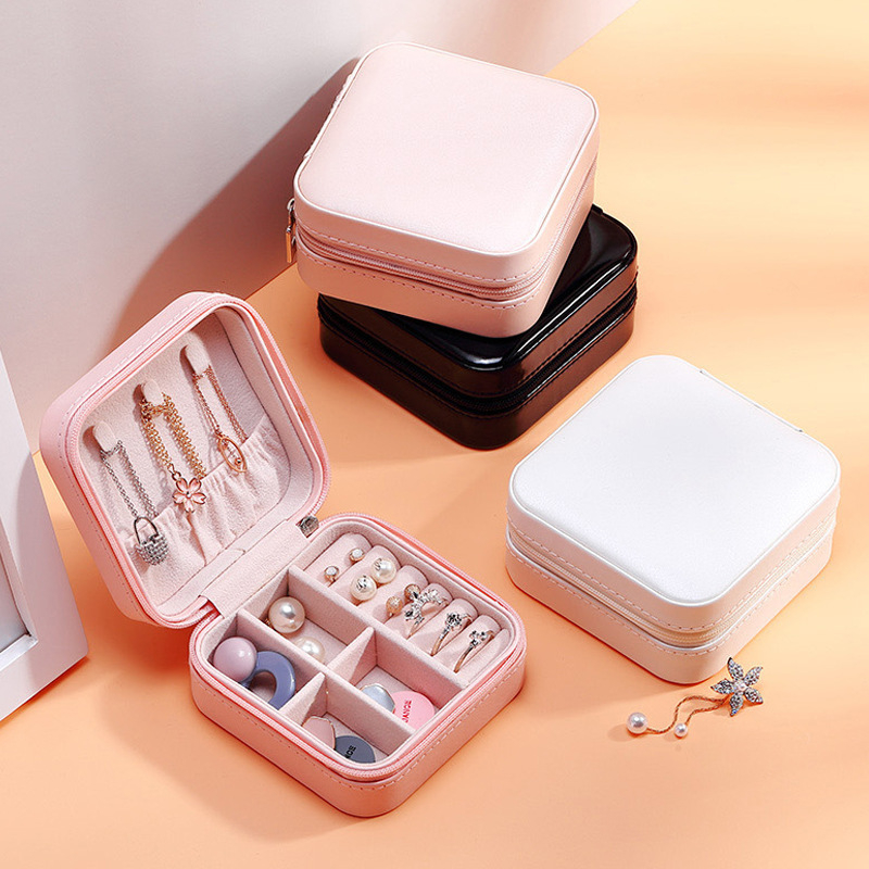 Creative Simple Small Single Layer PU Leather Portable Stud Earrings Ring Jewelry Storage Box Zipper Closure